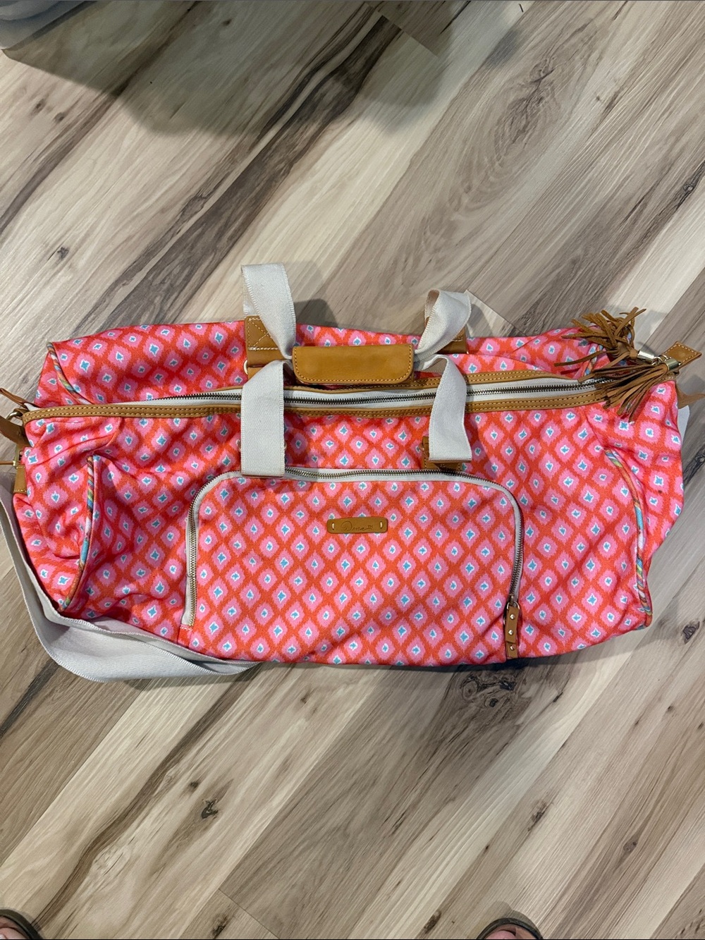 Coral Diamond-Print Women’s Weekender Tote